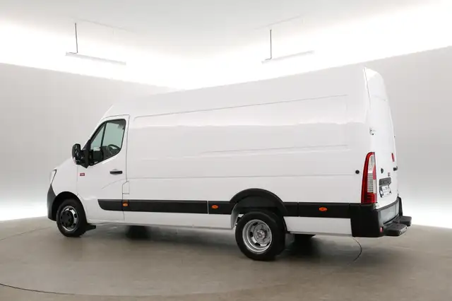 Renault Master view 4