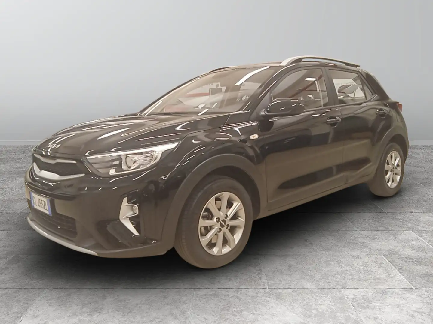 Kia Stonic 1.2 DPi GPL Urban Zwart - 2