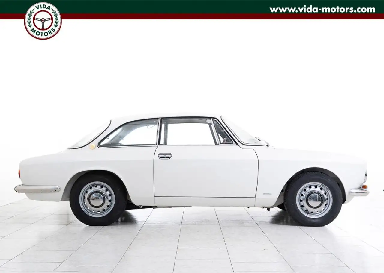 Alfa Romeo 1750 GT VELOCE * Prima Serie * Matching numbers * Targhe nere, foto 3
