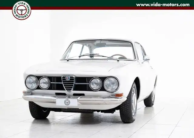 Alfa Romeo 1750 GT VELOCE * Prima Serie * Matching numbers * Targhe nere