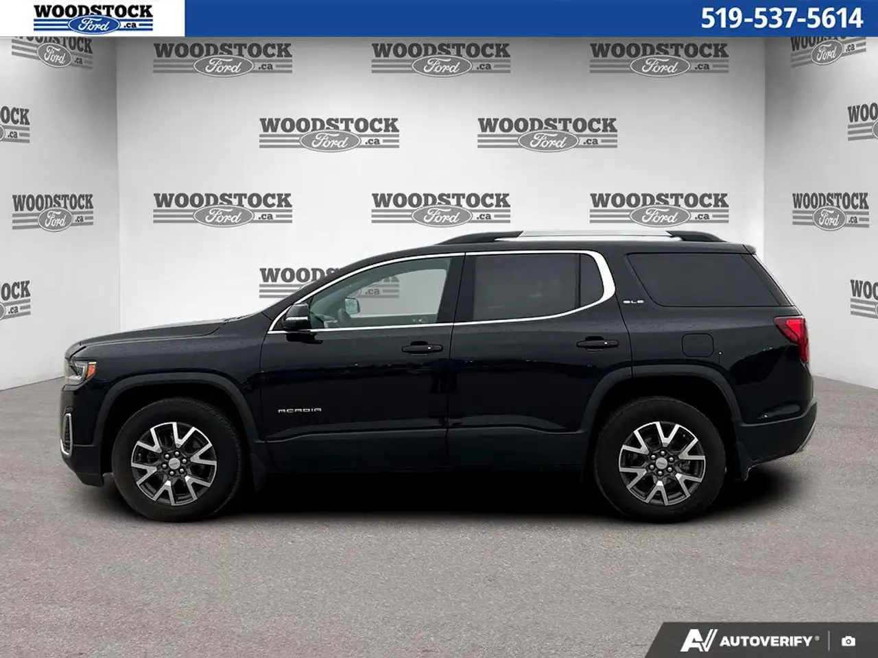 GMC Acadia снимка GMC Acadia