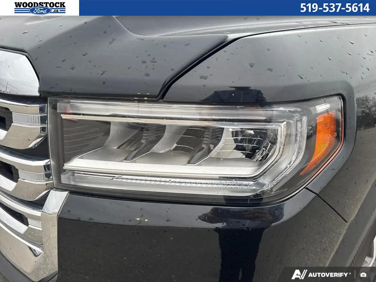 GMC Acadia снимка GMC Acadia
