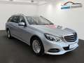 Mercedes-Benz E 200 T CGI BE*Aut*LED*Navi*Park-Assist*35.900km Argintiu - thumbnail 3