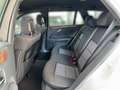 Mercedes-Benz E 200 T CGI BE*Aut*LED*Navi*Park-Assist*35.900km Argintiu - thumbnail 19