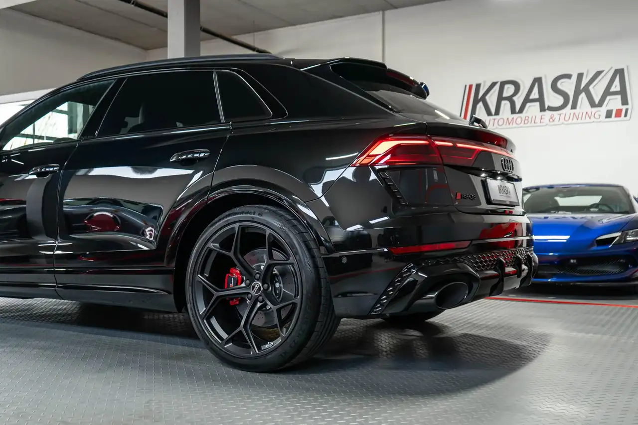 Audi RS Q8 RSQ8 4.0 TFSI performance quattro STHZ KERAMIK 11