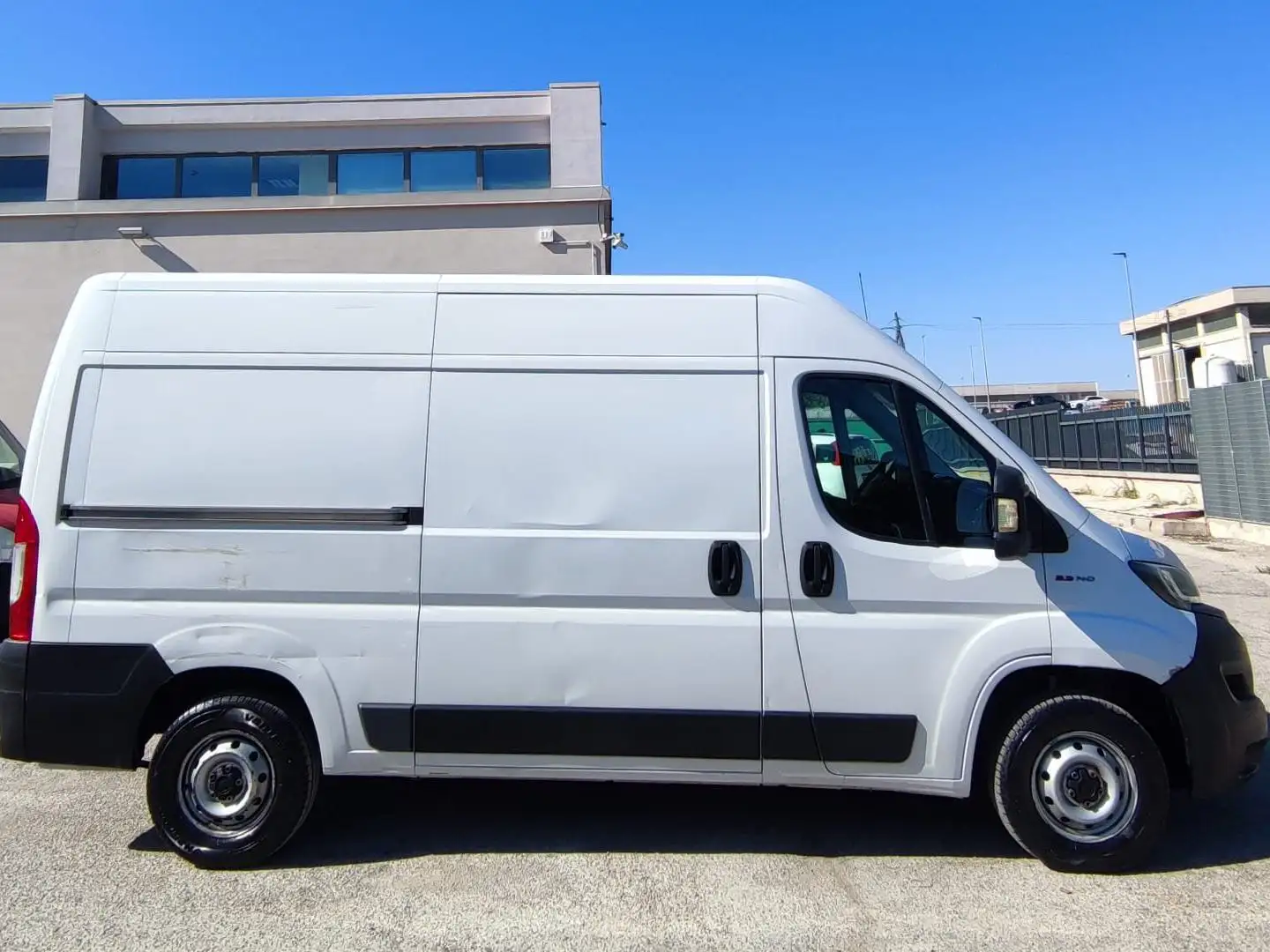 Fiat MH2 2.3 M-JET FURGONE PASSO MEDIO TETTO ALTO 3PTI Bianco - 2