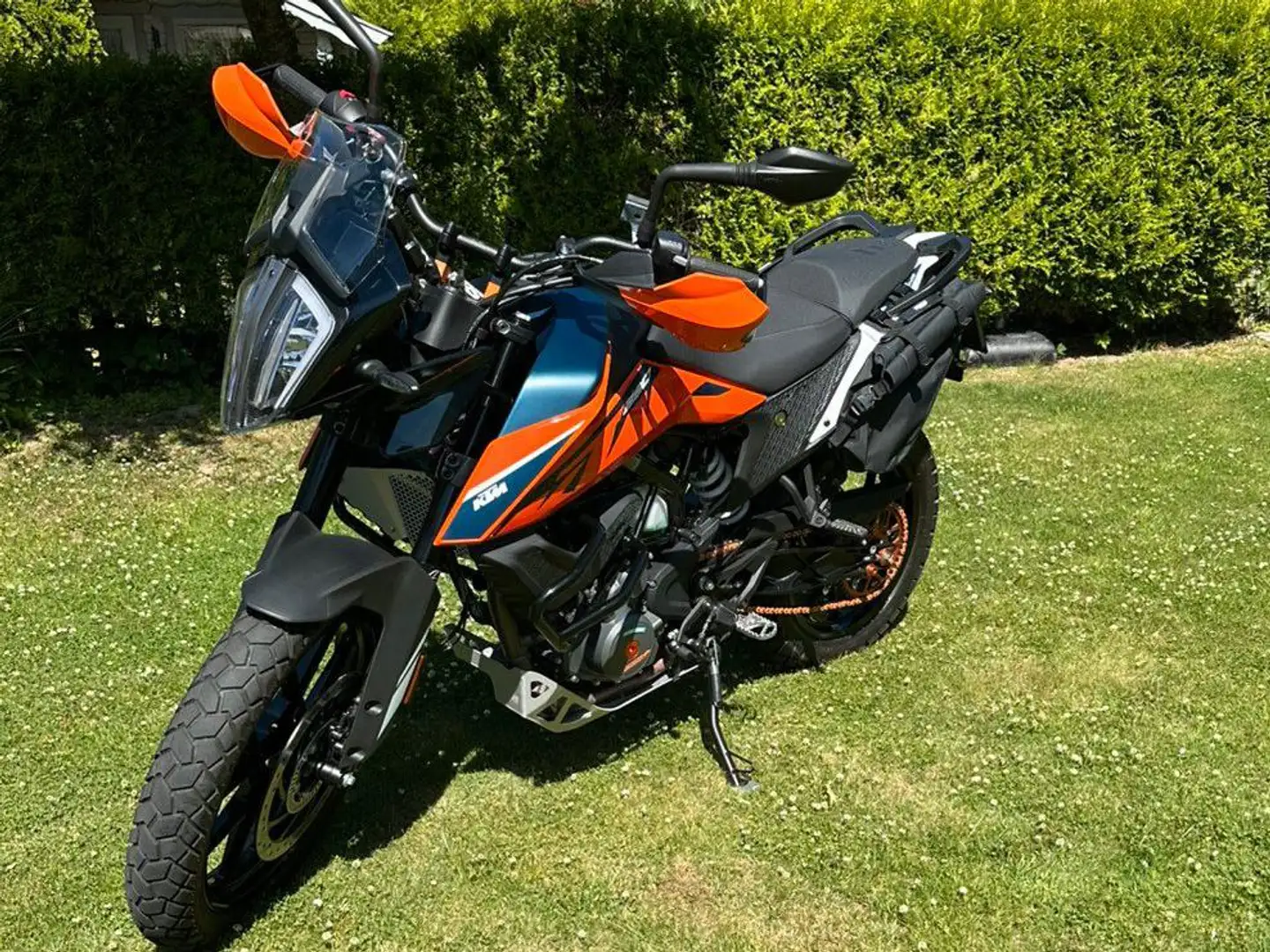 KTM 390 Adventure Orange - 2