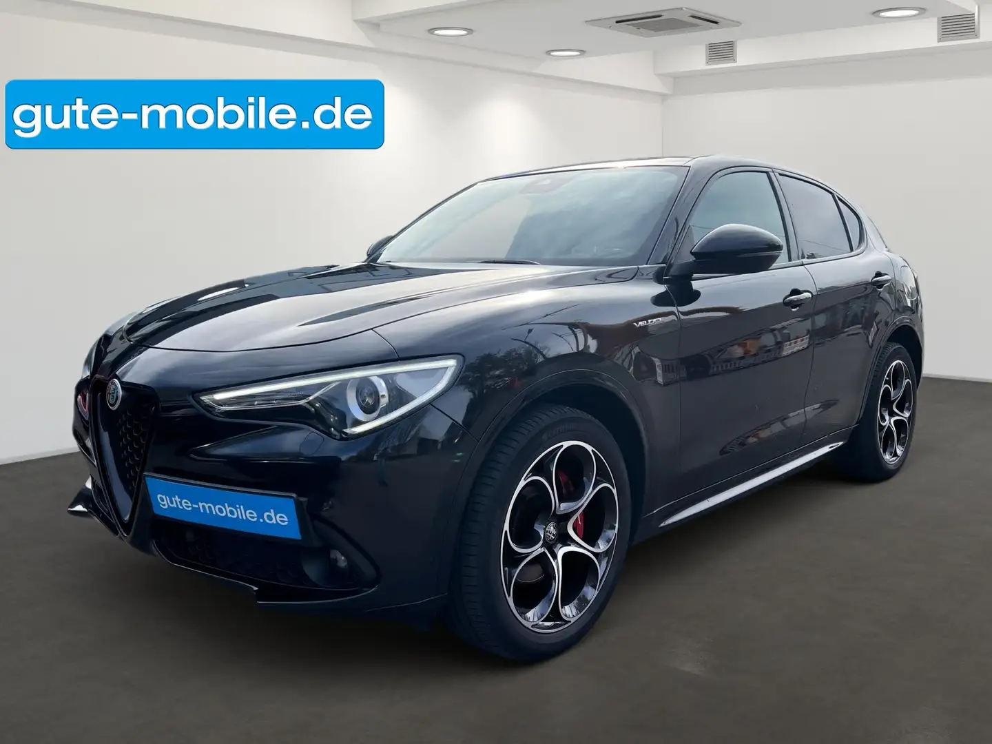 Alfa Romeo Stelvio Veloce 2.2 Diesel Allrad Automatik|Pano Schwarz - 1
