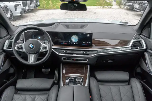BMW X5 X5 view 13