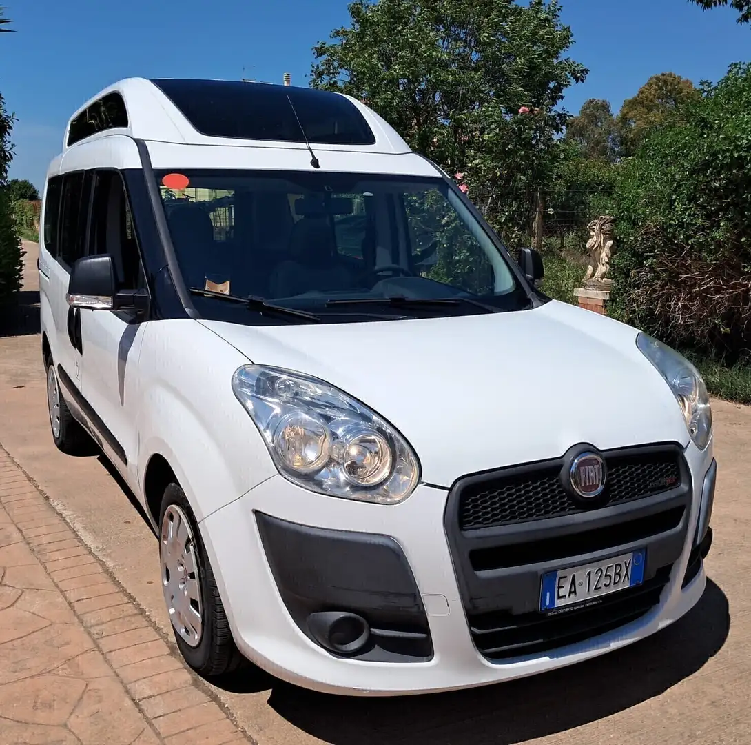Fiat Doblo Doblò 1.6 TETTO ALTO TRASPORTO DISABILI Weiß - 1