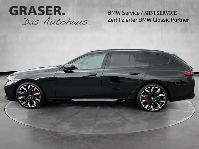 BMW 5 Series view 2