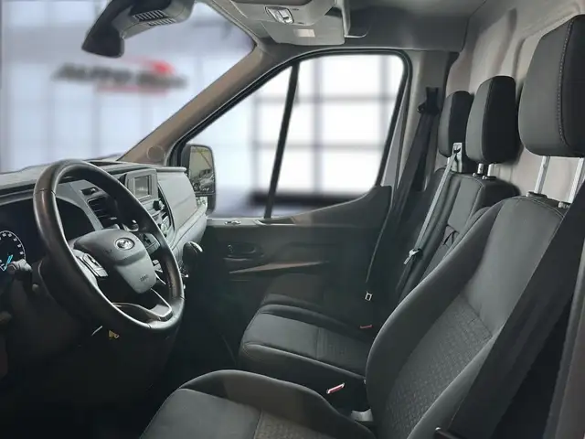 Ford Transit view 9