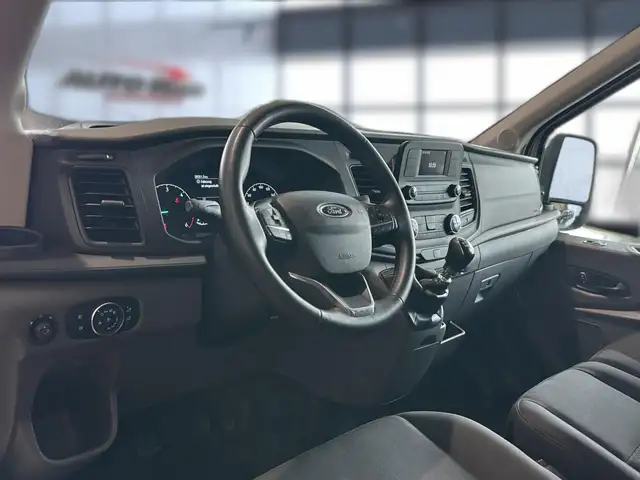 Ford Transit view 10