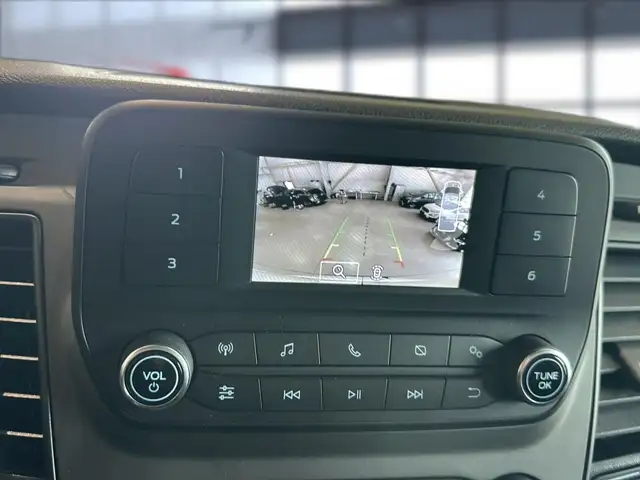 Ford Transit view 12