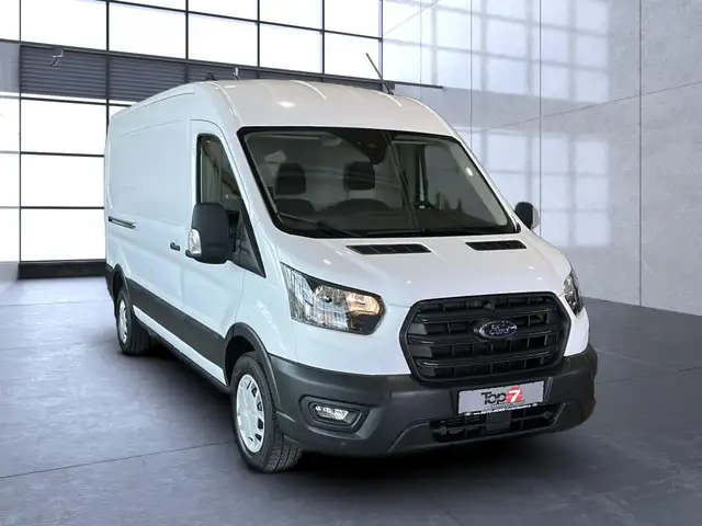 Ford Transit view 7