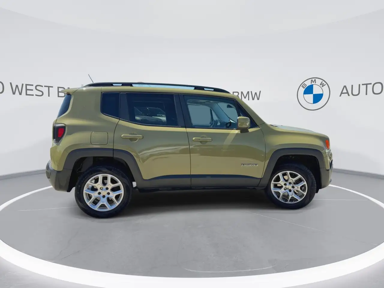 Jeep Renegade photo Jeep Renegade