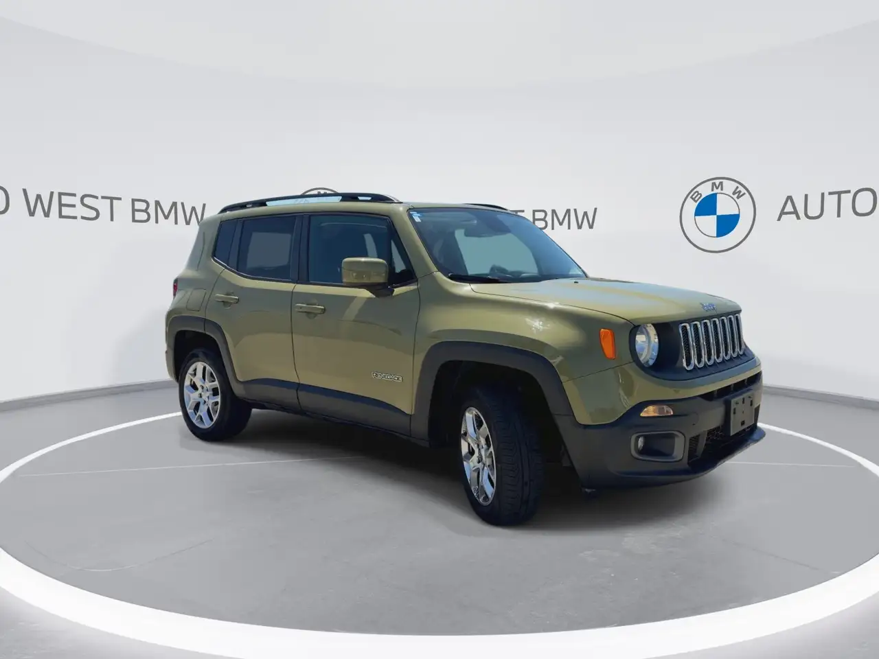 Jeep Renegade photo Jeep Renegade