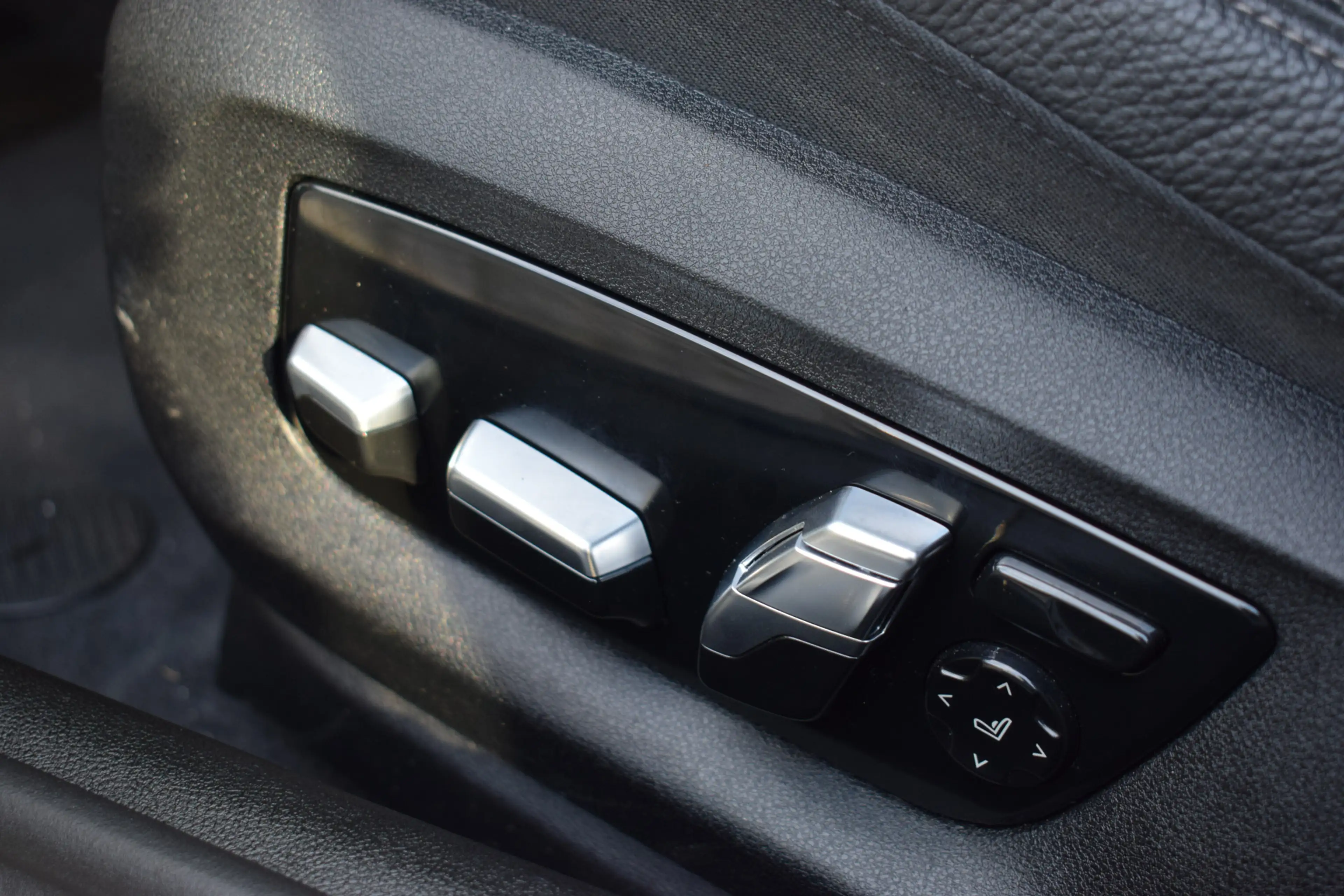 BMW 545 5-serie 545e xDrive Business Edition Plus — photo 11