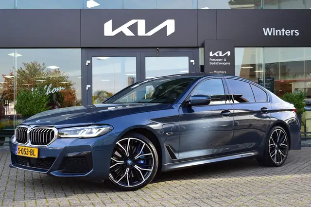 BMW 545 5-serie 545e xDrive Business Edition Plus | Memory