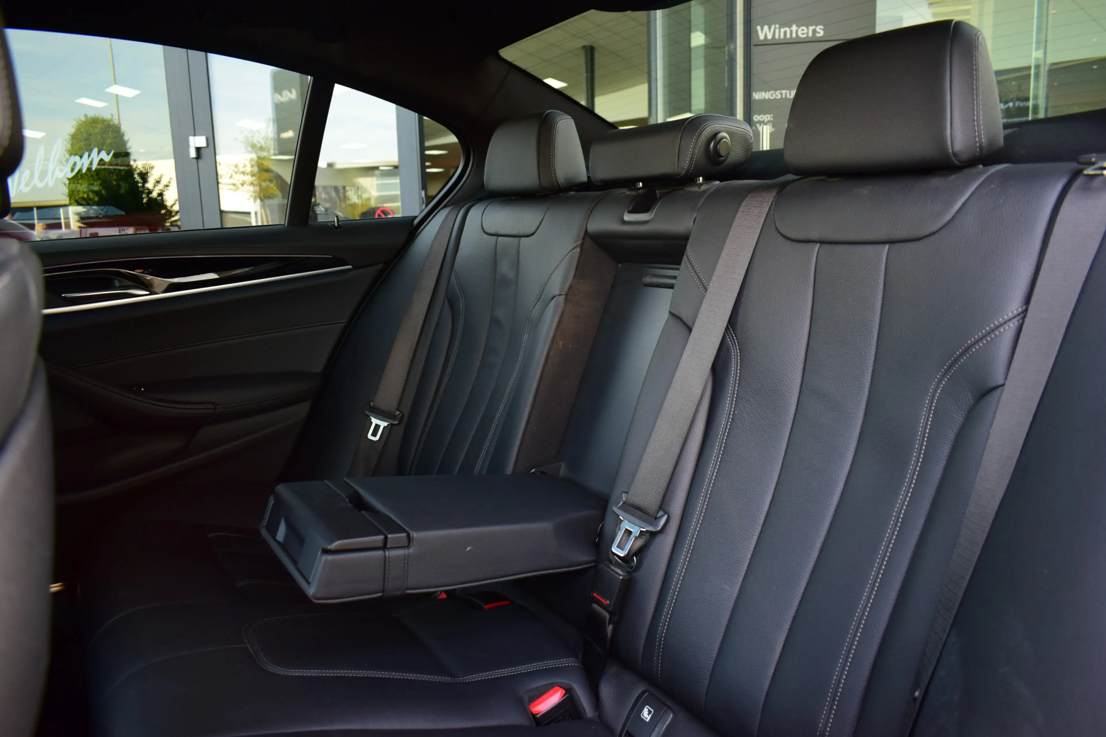 BMW 545 5-serie 545e xDrive Business Edition Plus — photo 12