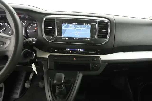 Opel Vivaro view 13