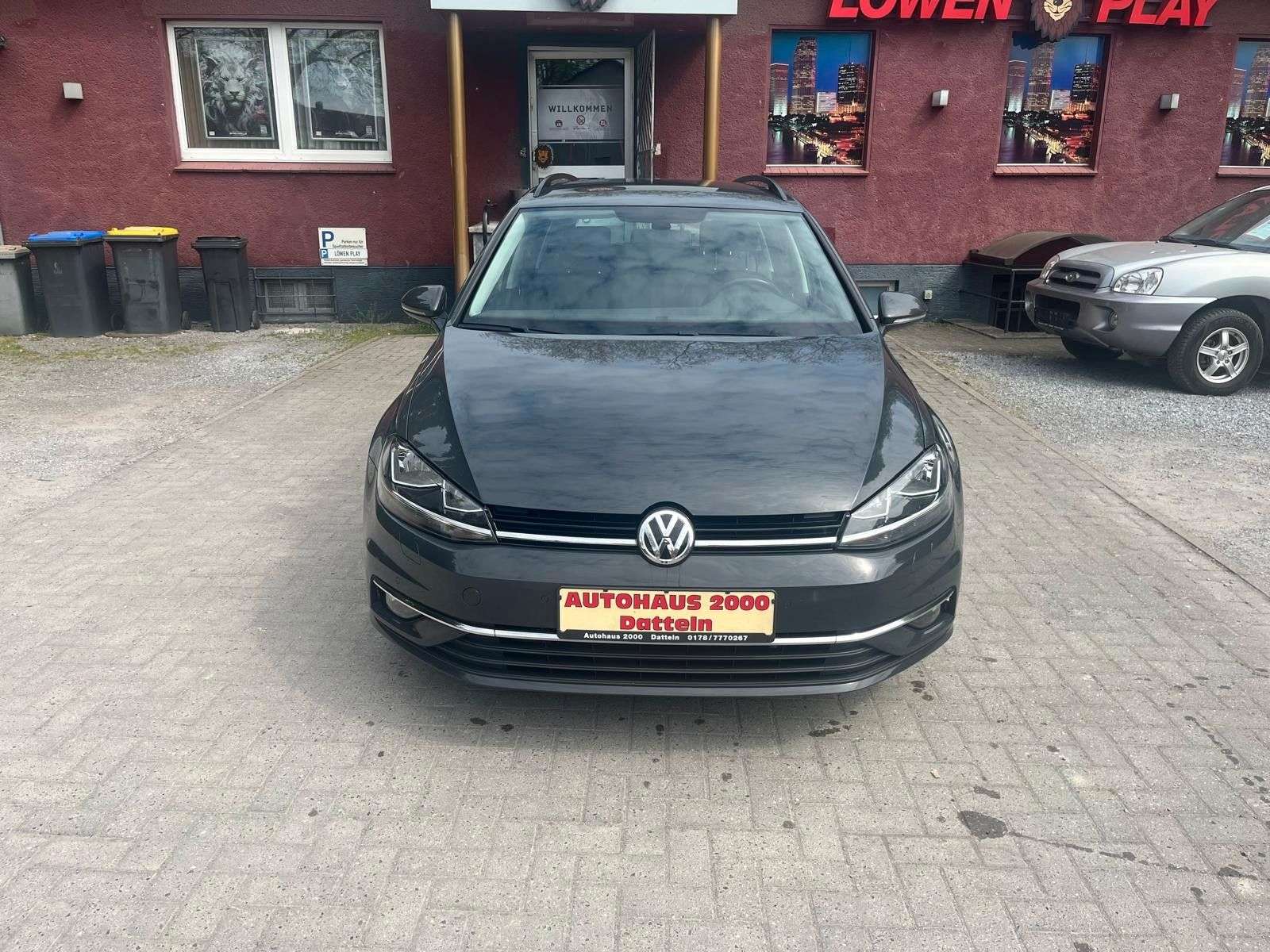 Second hand Volkswagen Golf 2.0