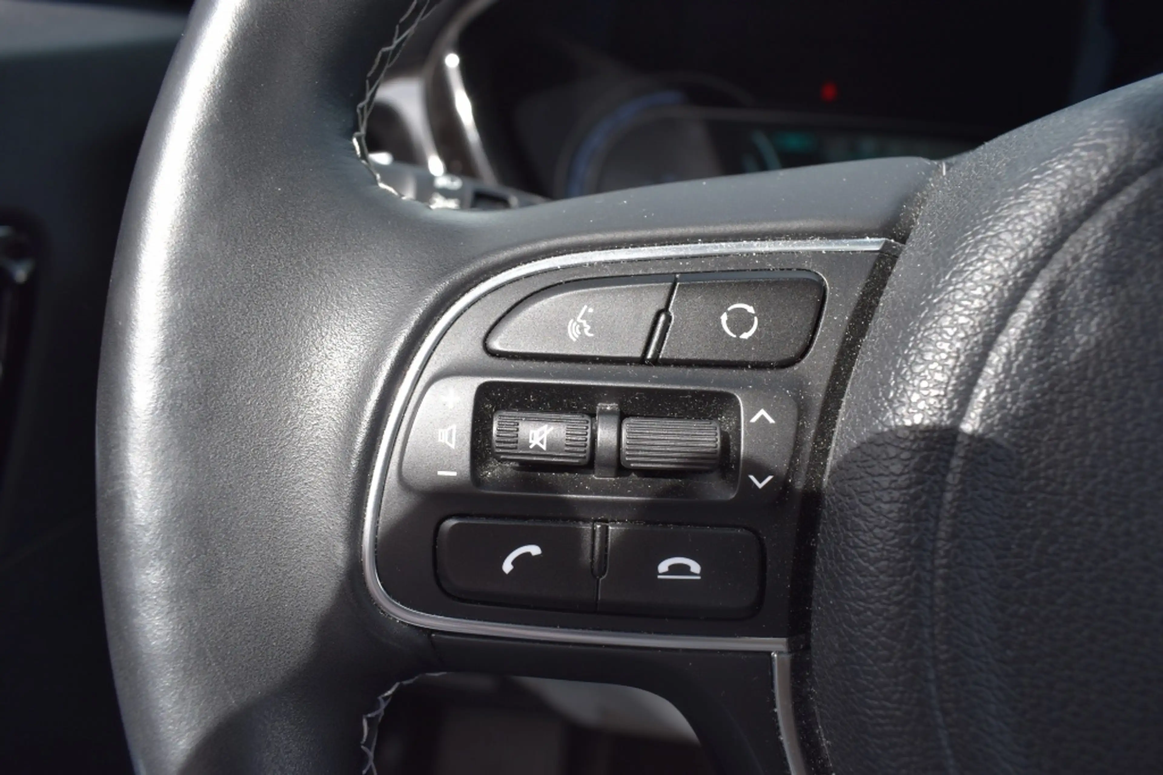 Kia e-Niro 64 kWh Dynamic PlusLine — photo 15