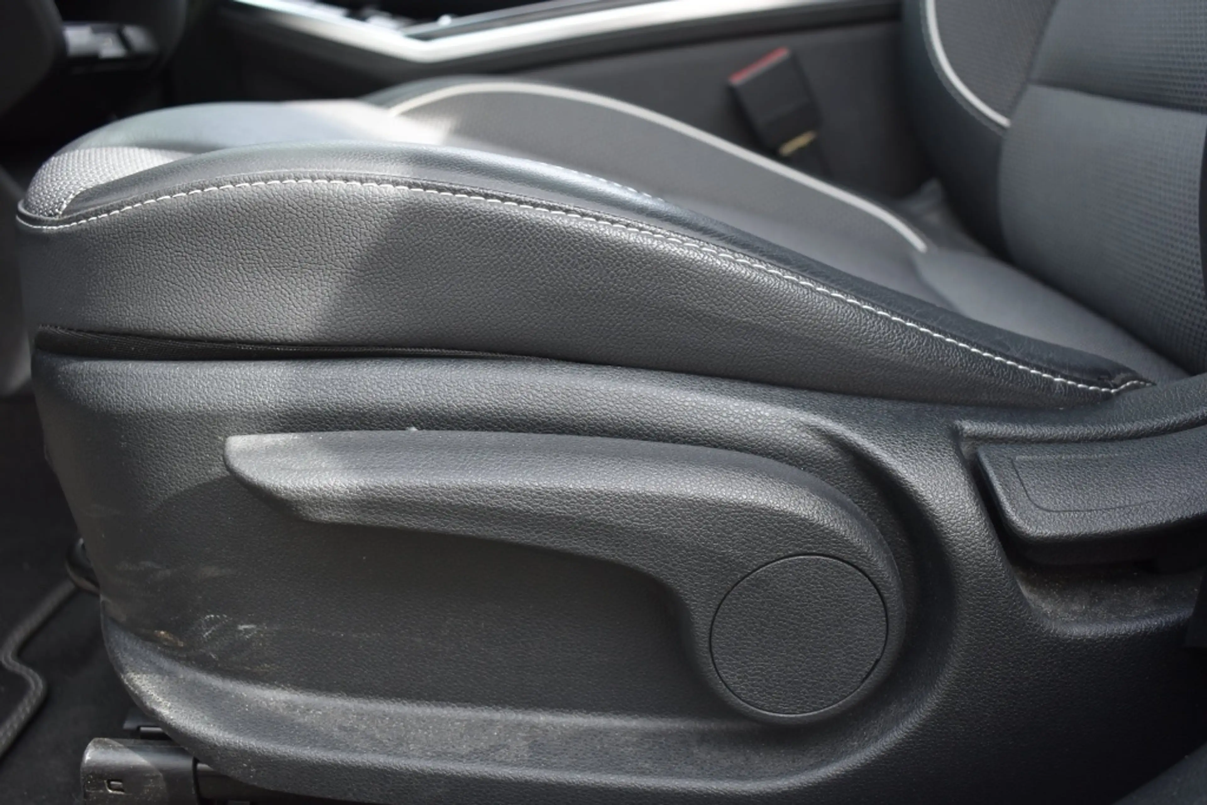 Kia e-Niro 64 kWh Dynamic PlusLine — photo 12