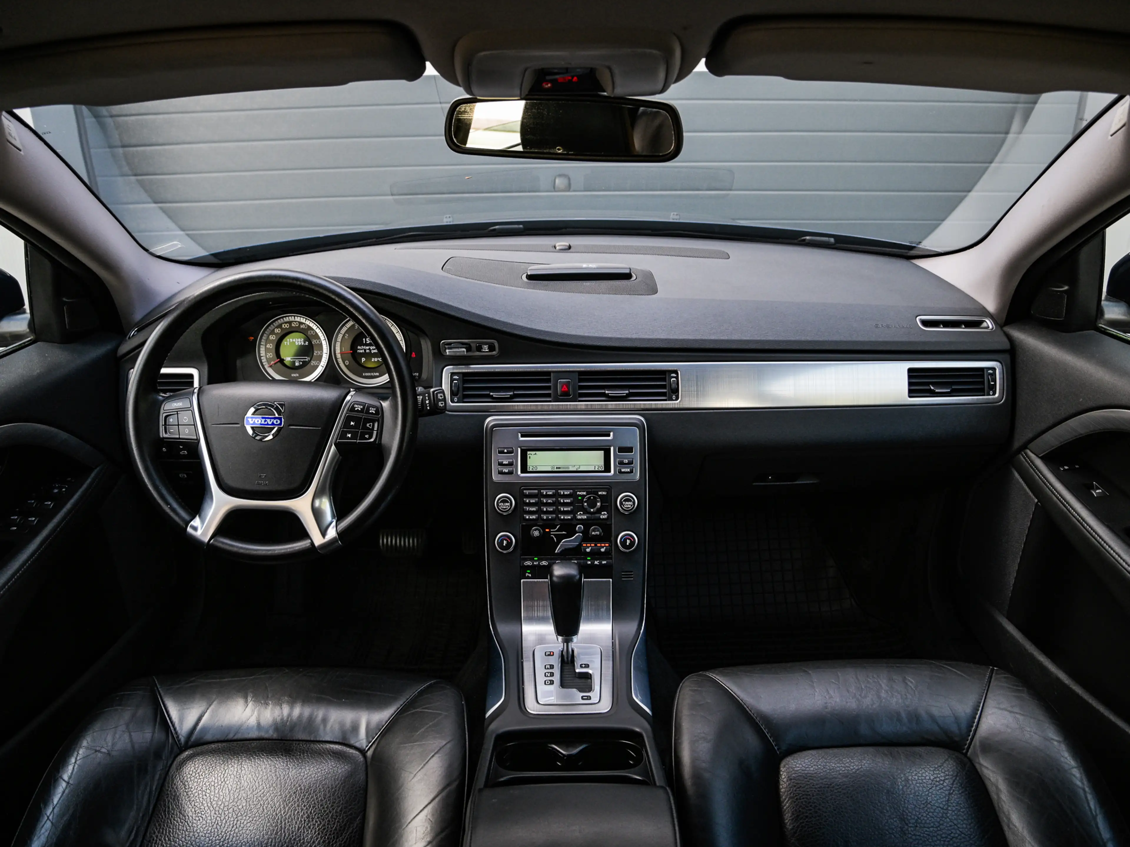 Volvo V70 1.6 T4 180pk Summum | Automaat | Leder | Xenon | C — photo 3