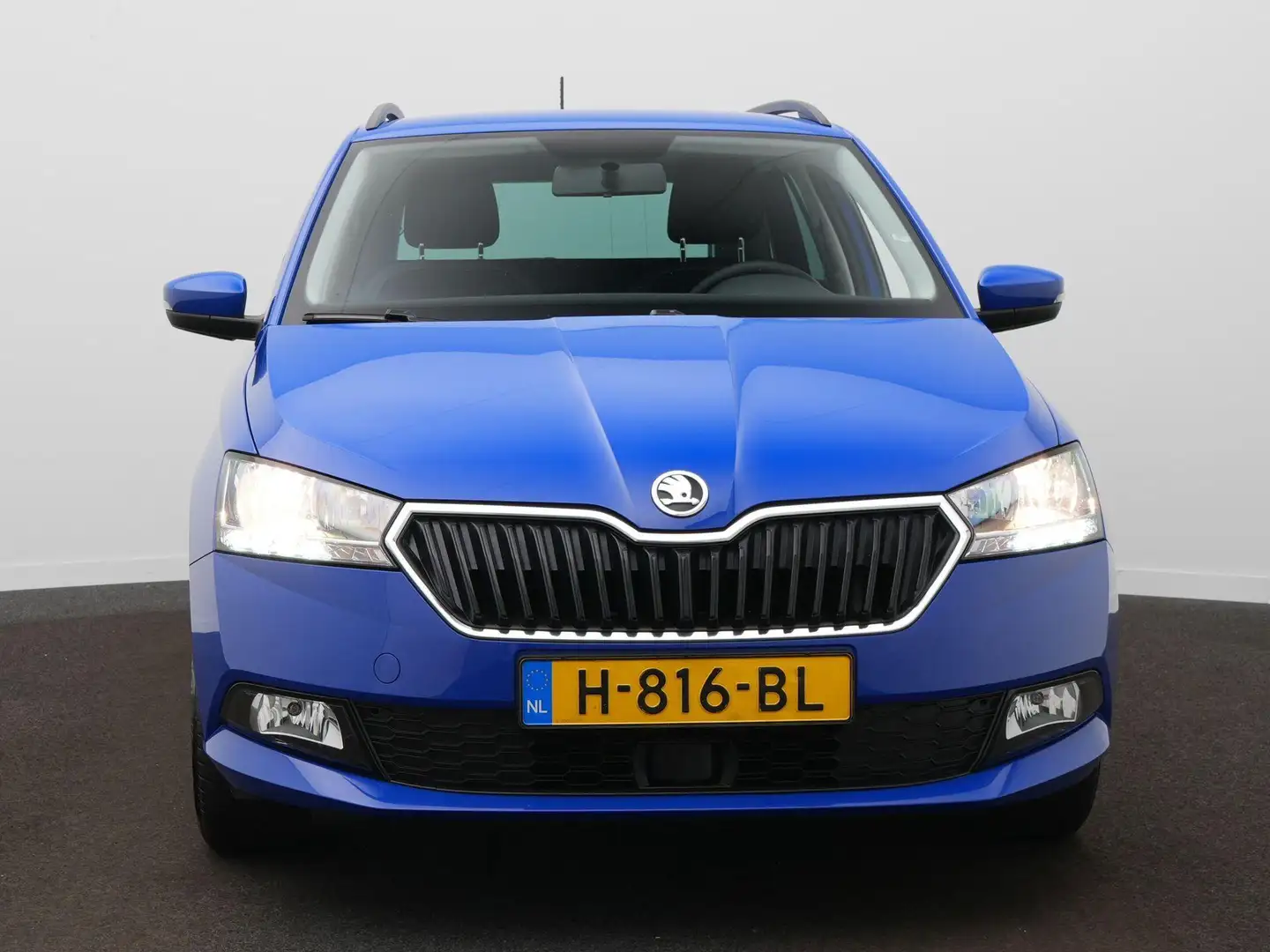 Skoda Fabia Combi 1.0 TSI Ambition Airco / Cruise / Parkeersen Blauw - 2