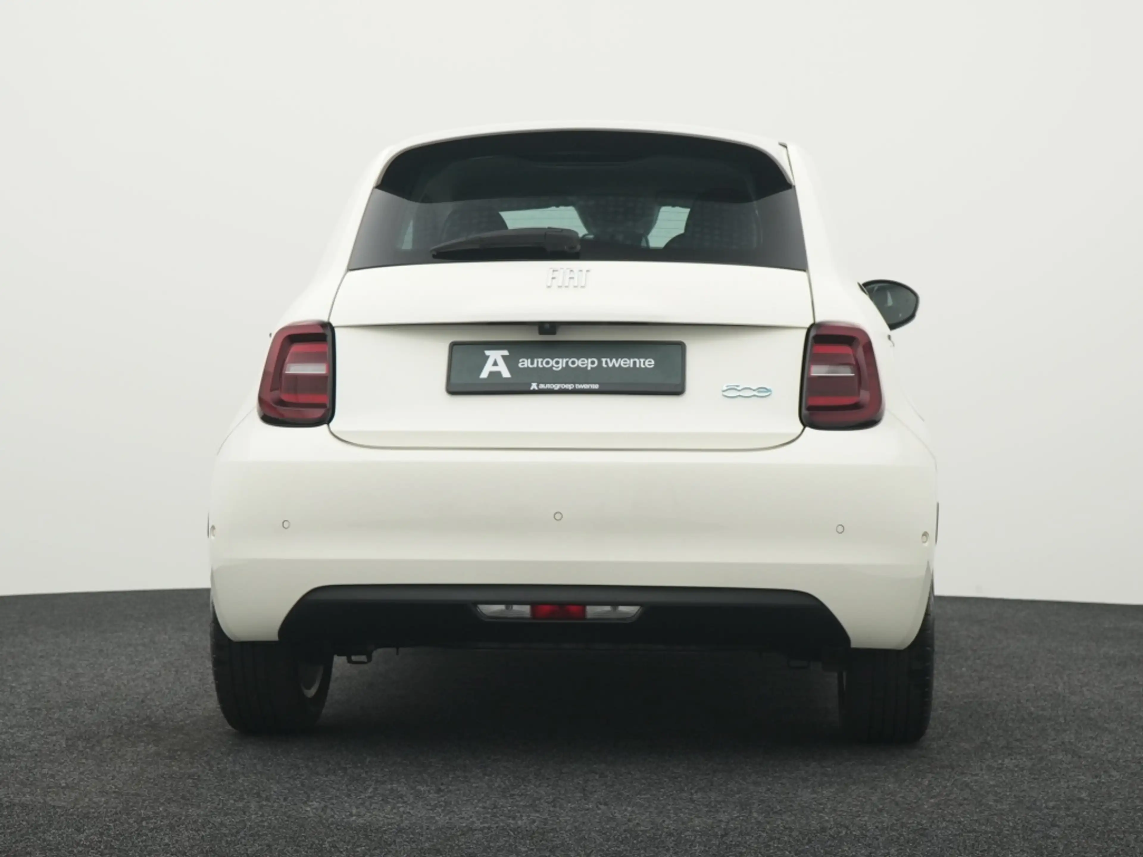 Fiat 500e Icon 42 kWh | Cruise Control | Camera | Carplay | — photo 10