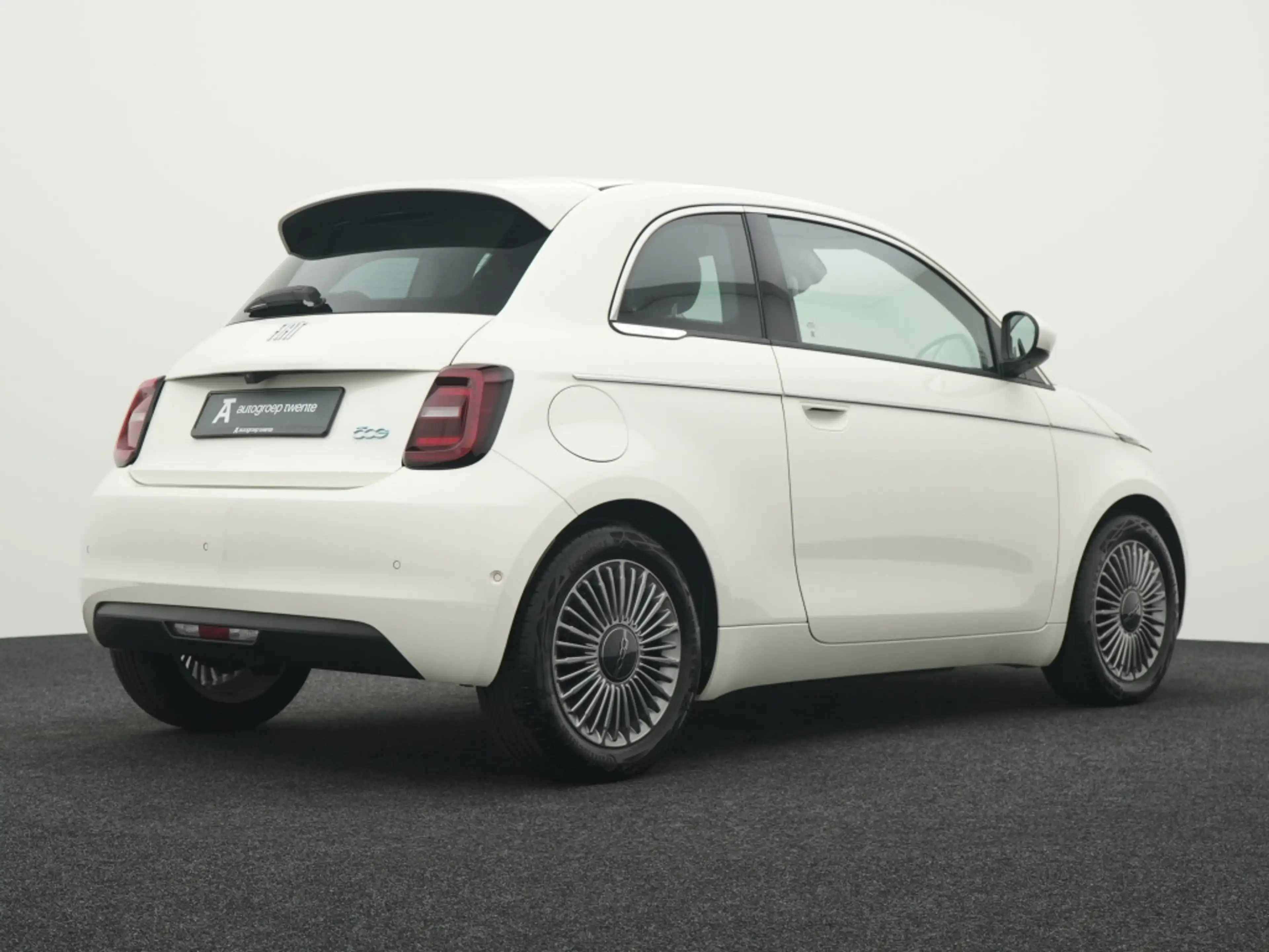 Fiat 500e Icon 42 kWh | Cruise Control | Camera | Carplay | — photo 2