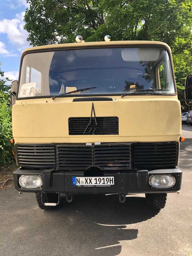 Iveco Daily Expeditionsfahrzeug Offroad/Allrad Béžová - 1