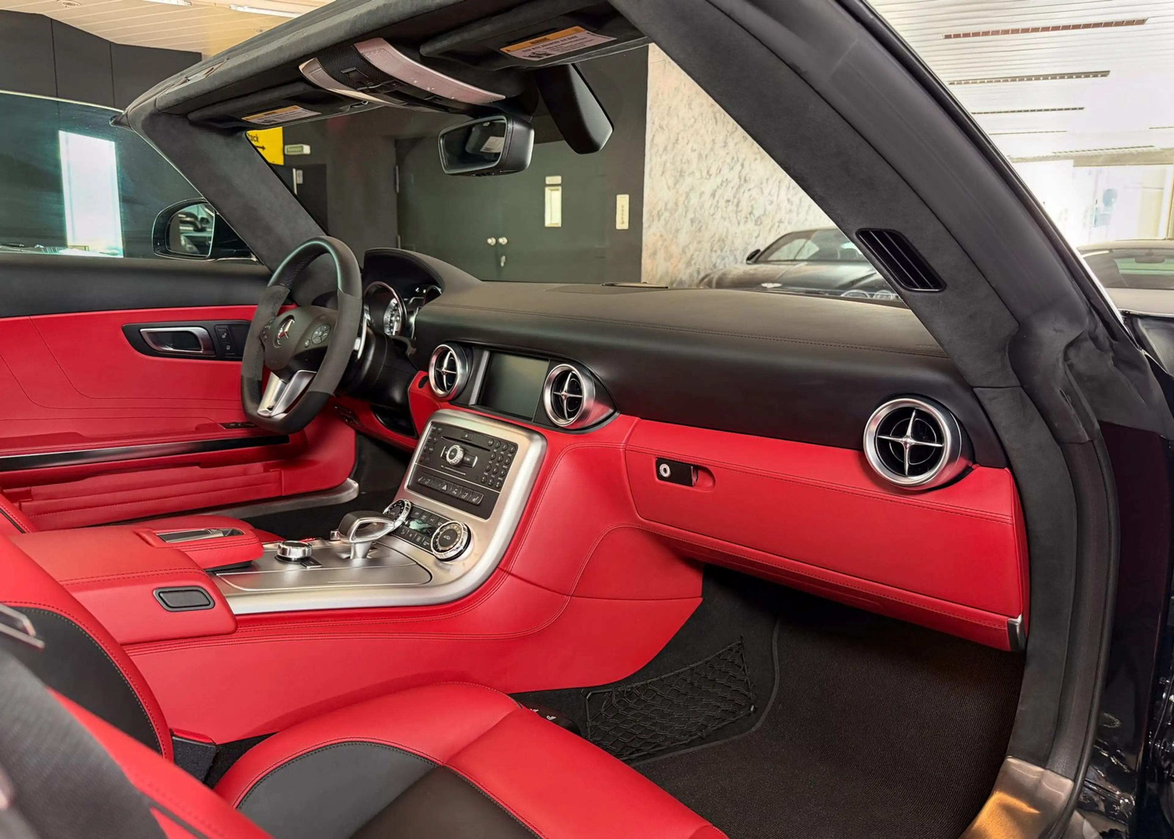 Mercedes-Benz SLS Roadster Airscarf 21TKM TOP ZUSTAND — photo 31
