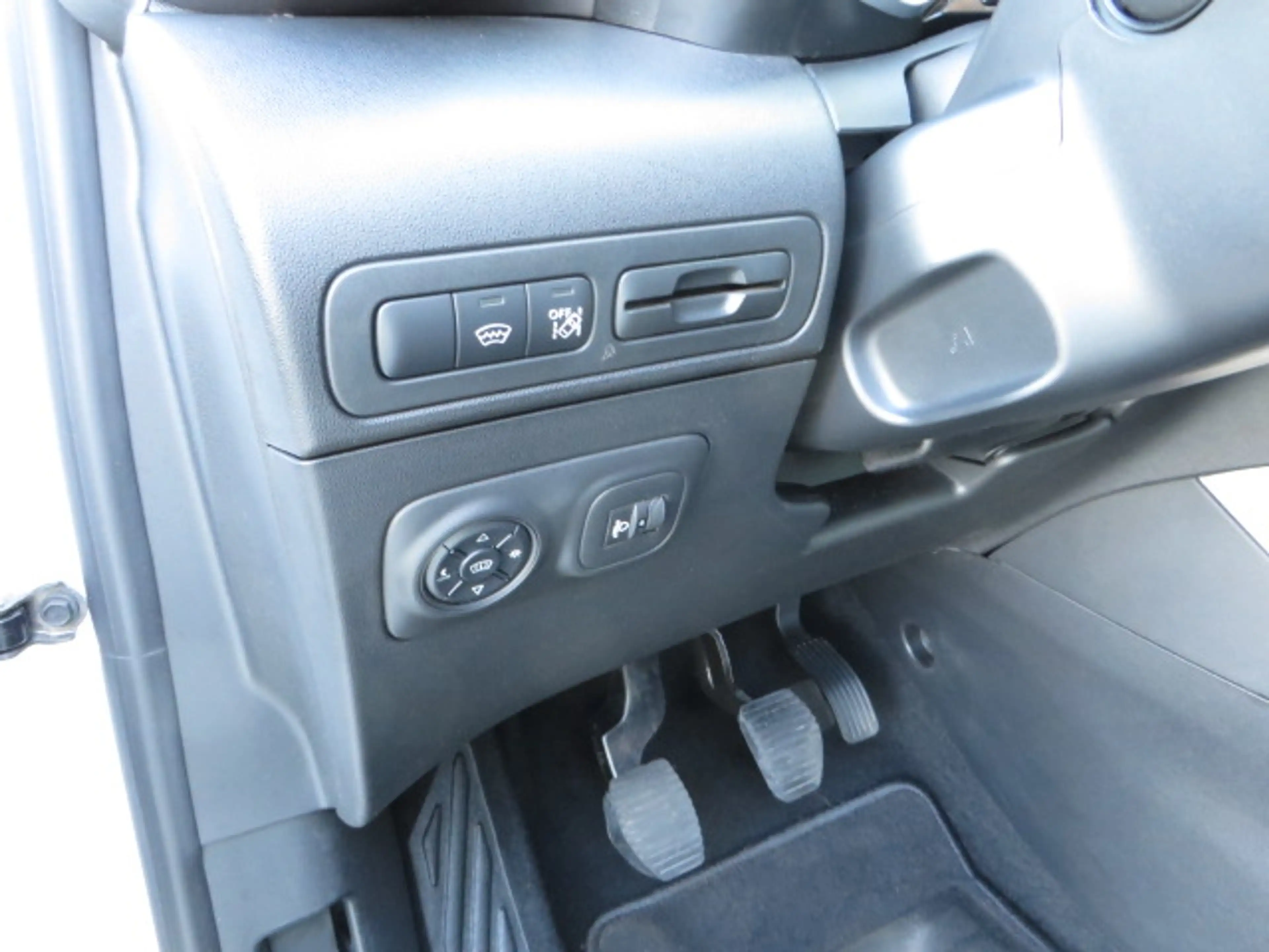 Citroen C3 Aircross Shine — photo 11