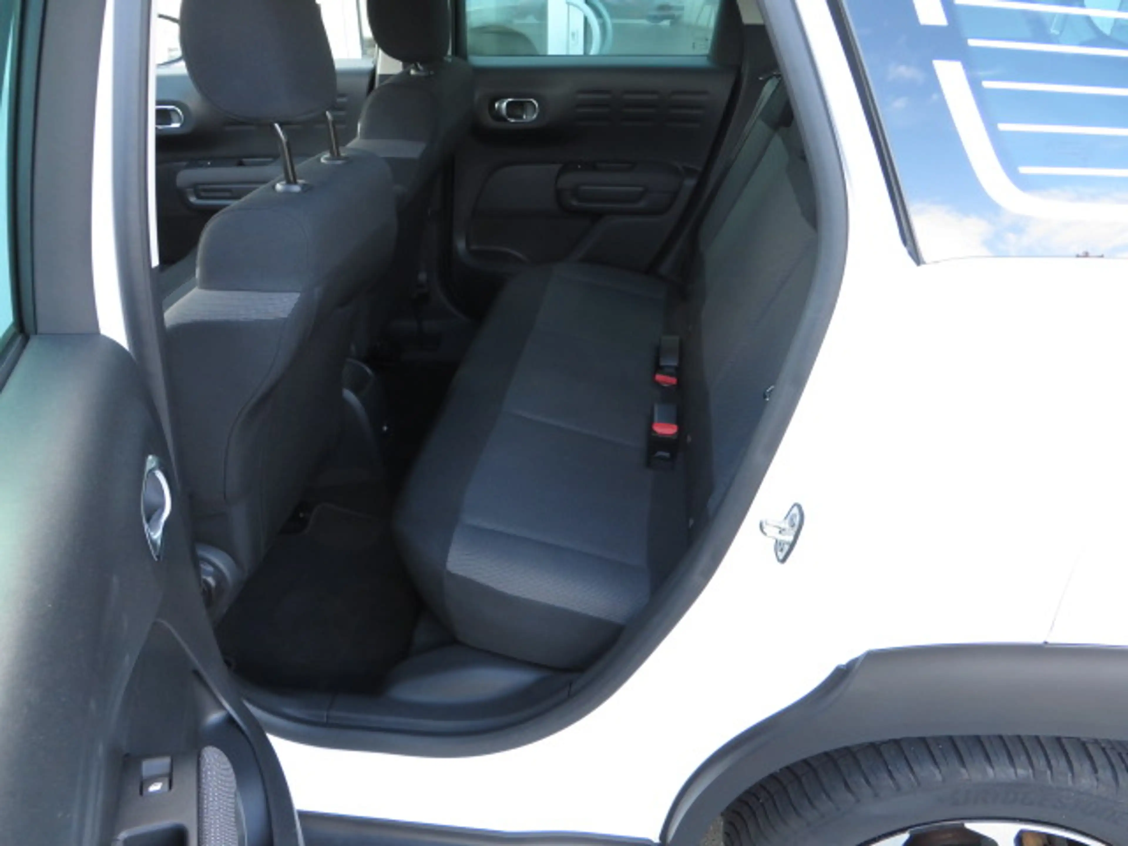 Citroen C3 Aircross Shine — photo 8