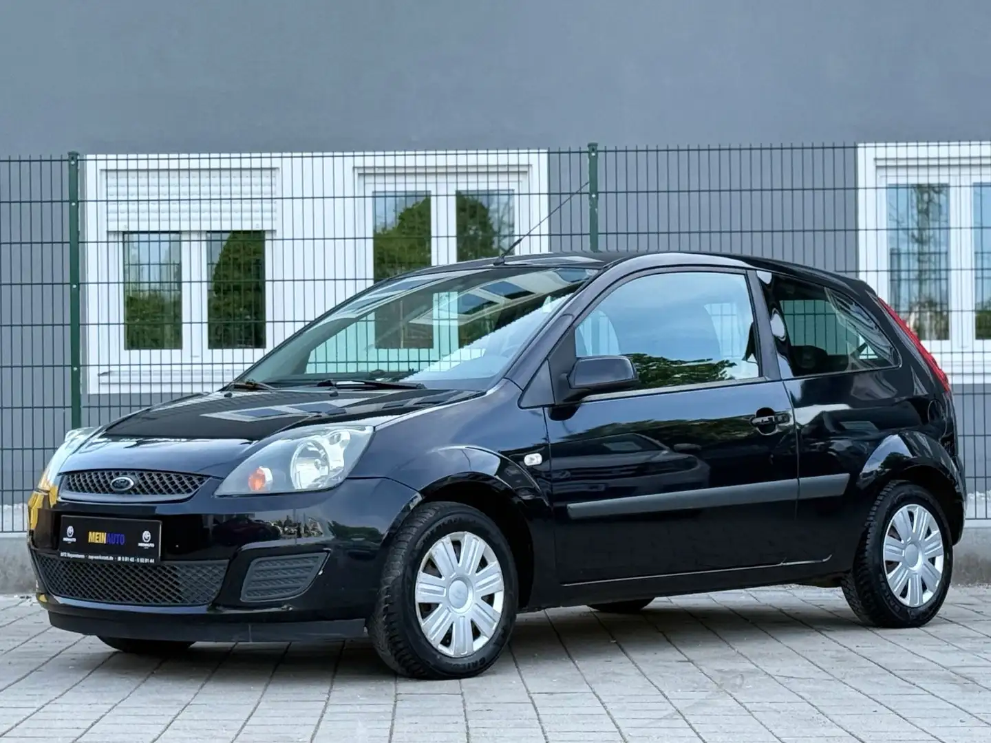 Ford Fiesta Connection/DISPLAY/TUV-NEU Schwarz - 1