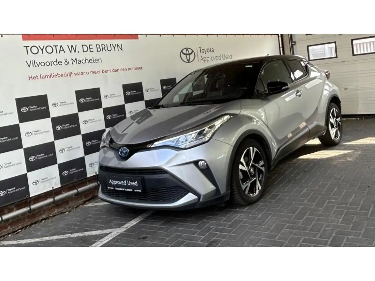 Toyota C-HR C-LUB Bi-Tone Grijs - 1