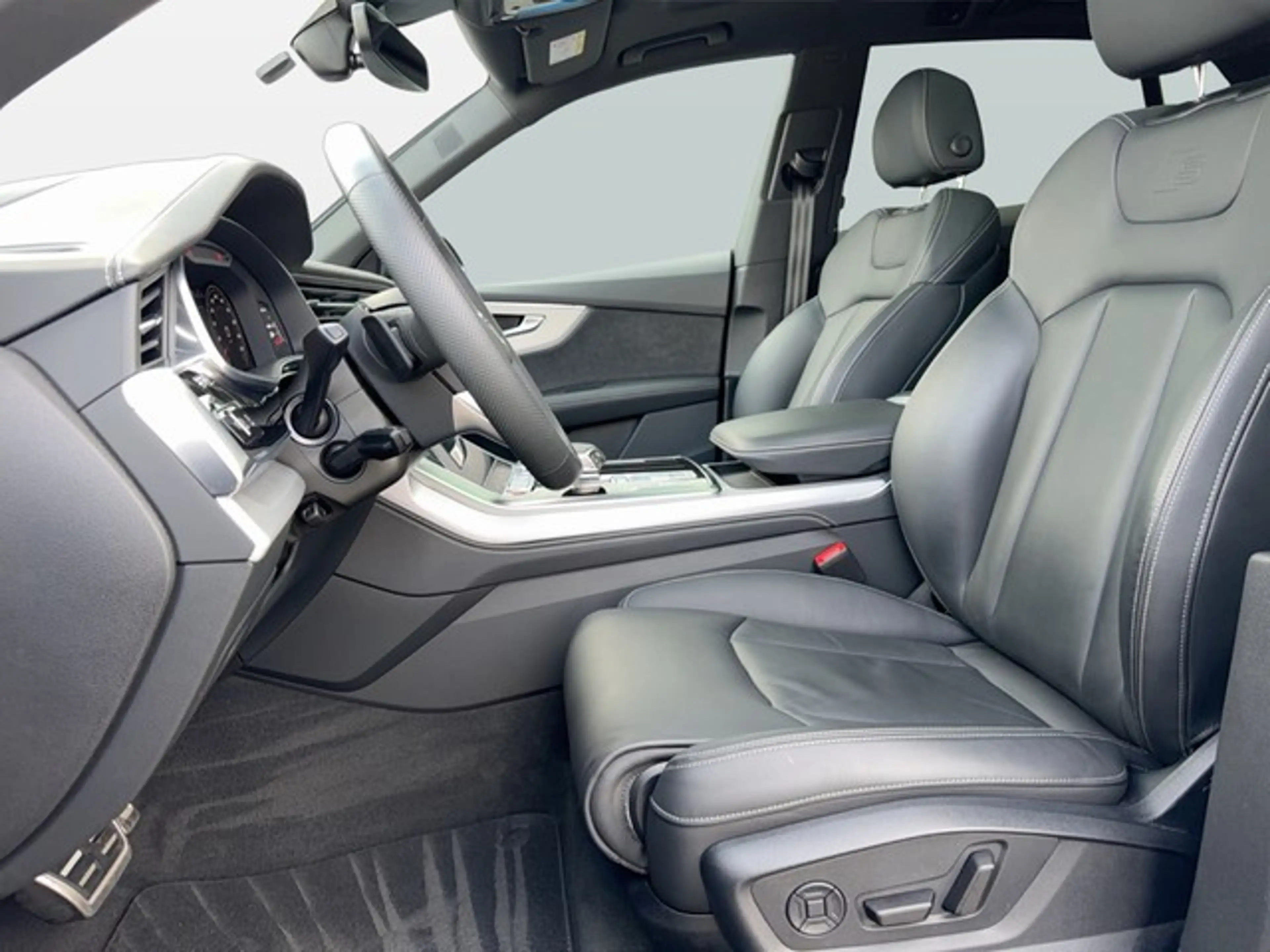 Audi SQ8 4.0 TFSI *Bang & Olufsen*Pano*AHK*Head-up* — photo 10