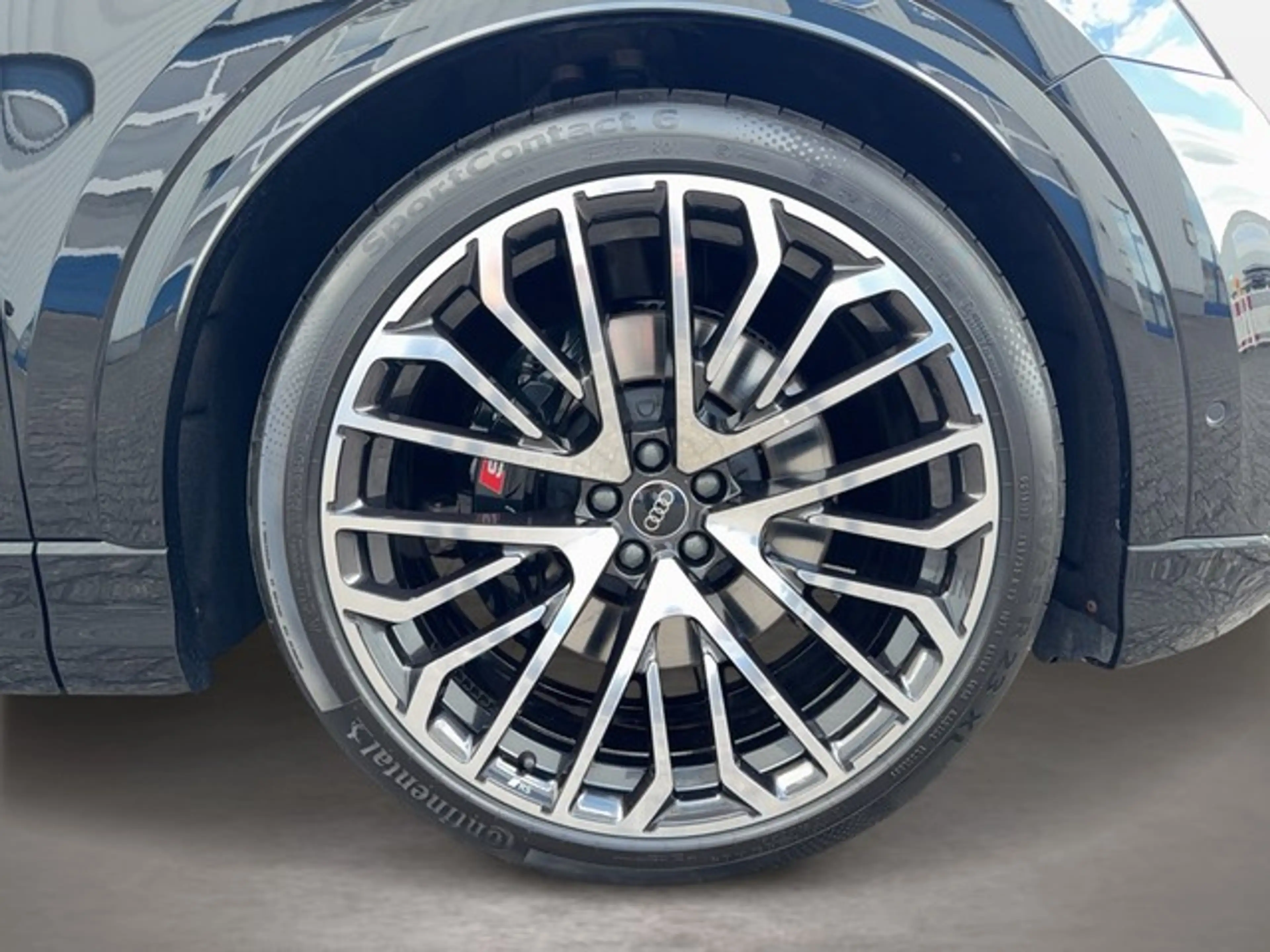 Audi SQ8 4.0 TFSI *Bang & Olufsen*Pano*AHK*Head-up* — photo 8