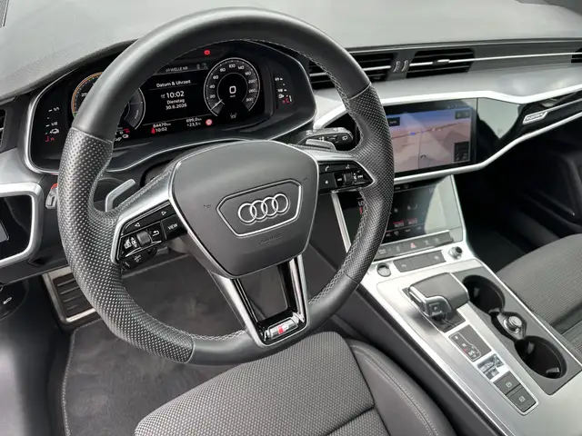 Audi A6 Avant view 10