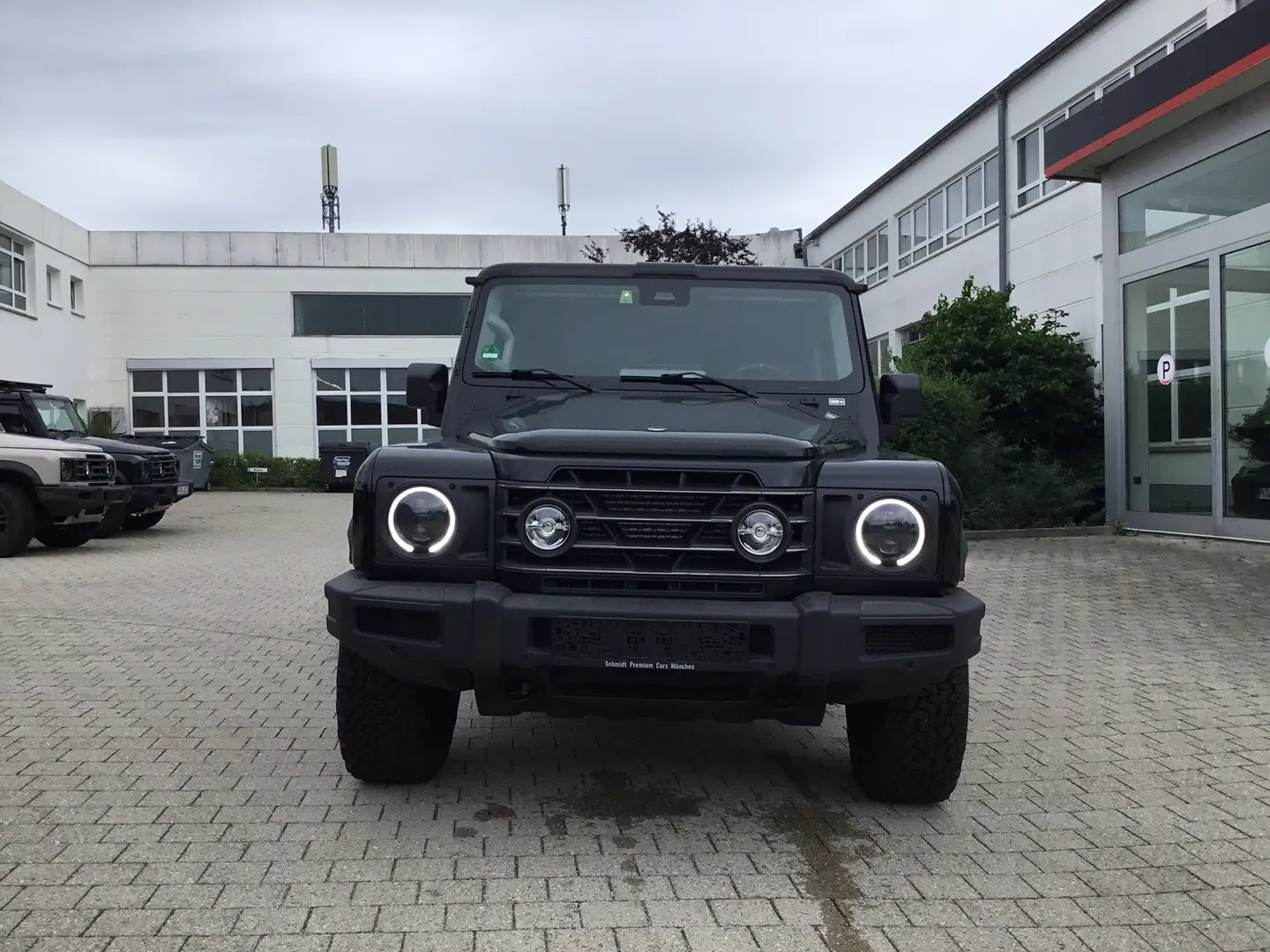 Ineos Grenadier 3.0L Twin-TD Fieldmaster Edition*Delta4x4 Force20 crna - 2