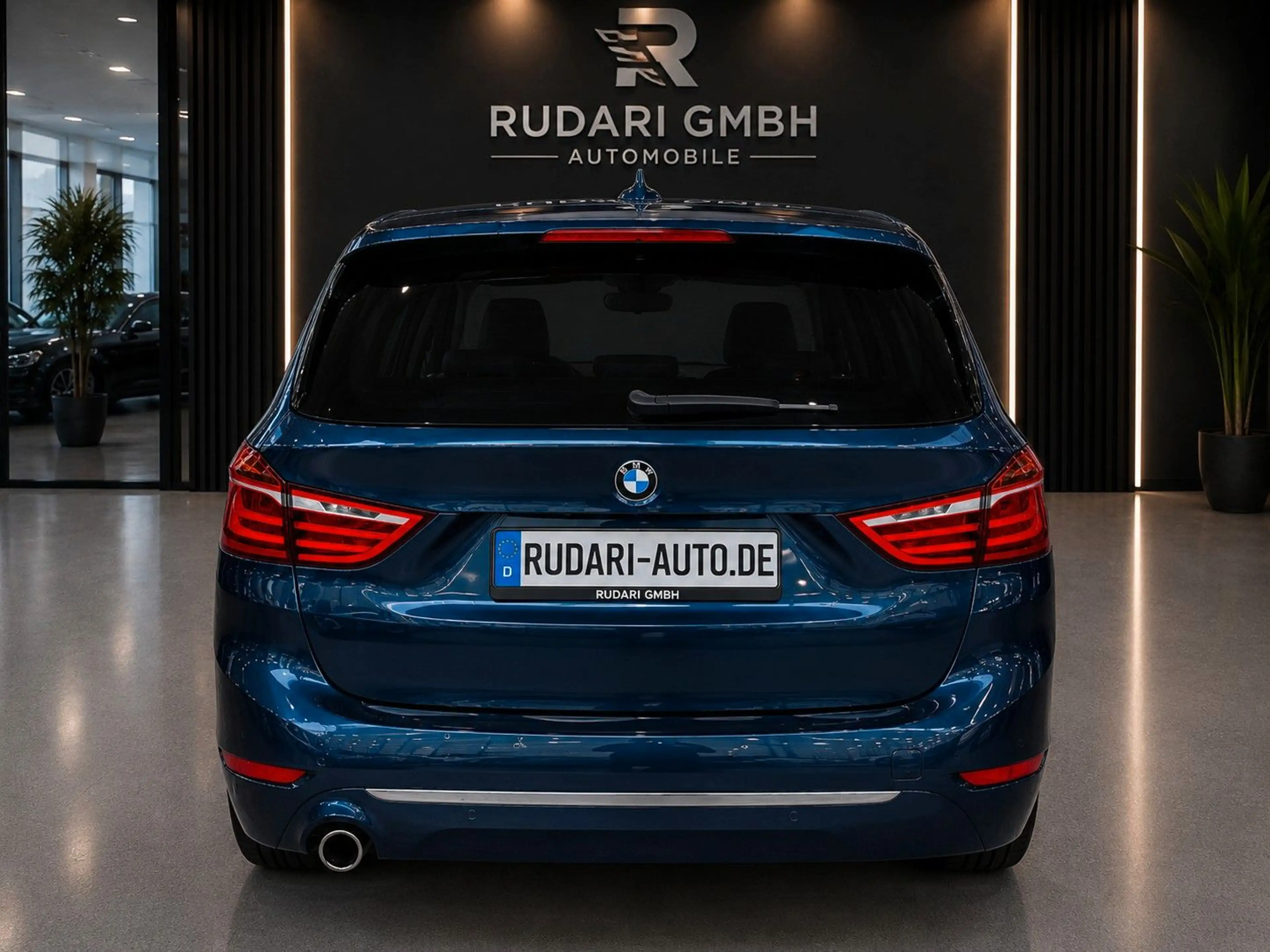 BMW 218 2 Gran Tourer 218 i Luxury Line — photo 5