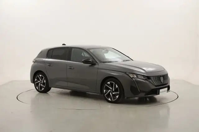 Peugeot 308 view 7
