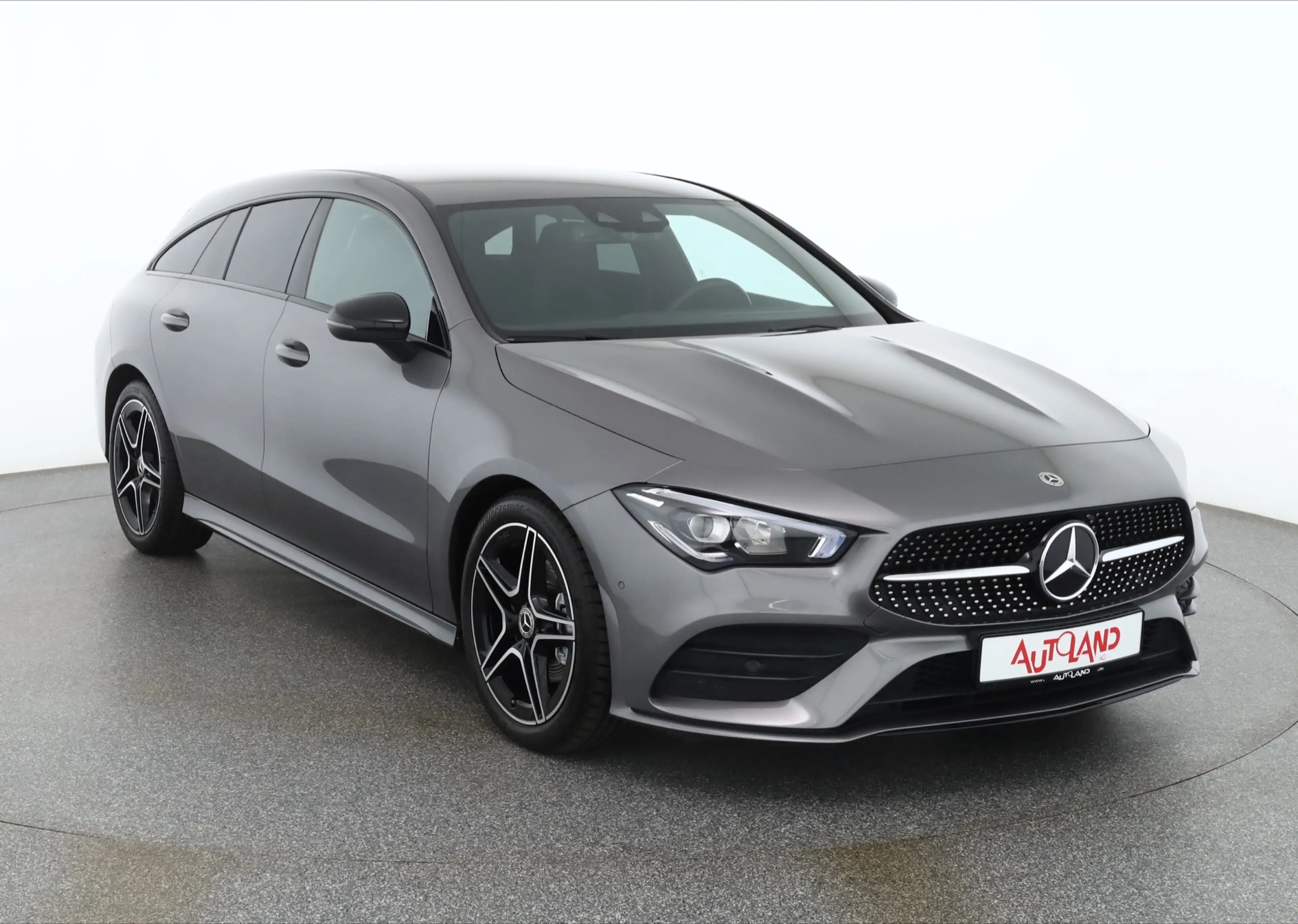 Mercedes-Benz CLA 200 Shooting Brake AMG Line LED Navi Kamera — photo 7