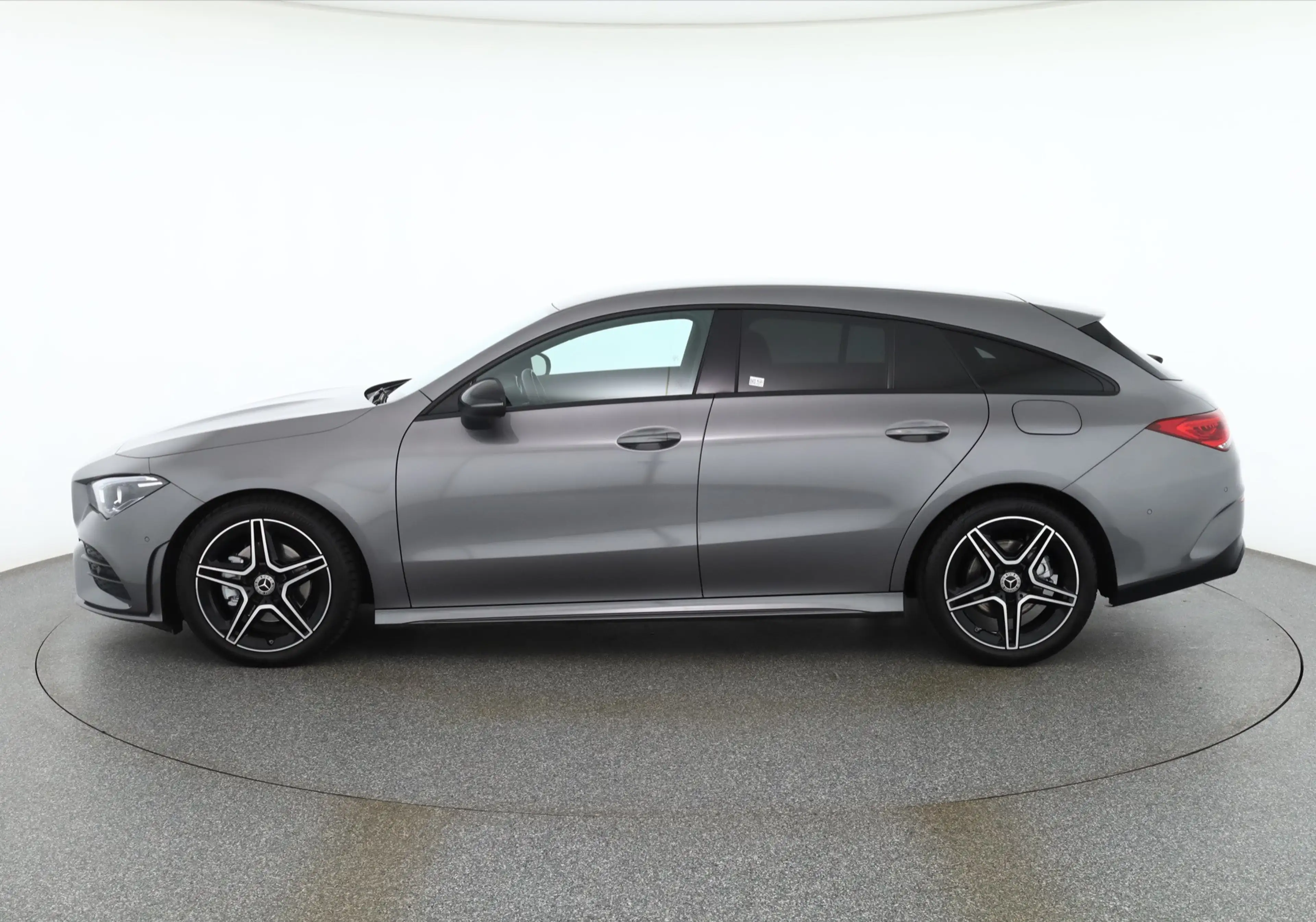 Mercedes-Benz CLA 200 Shooting Brake AMG Line LED Navi Kamera — photo 2