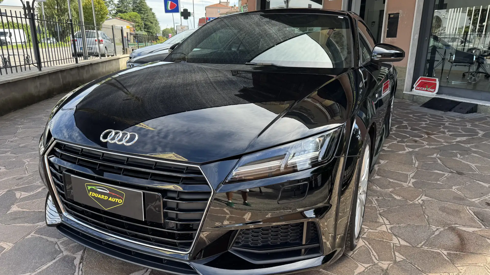 Audi TT Coupe 1.8 TFSI 180CV  Sline s-tronic pari a nuova Чорний - 2
