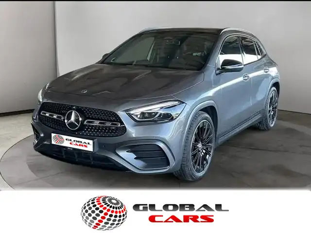Mercedes-Benz GLA 200 d 4Matic Premium Plus AMG/Panorma/Night/20"