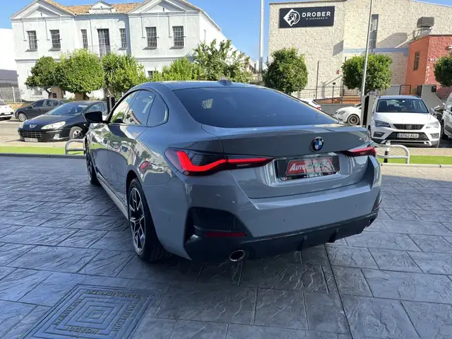 BMW 4 Series view 8