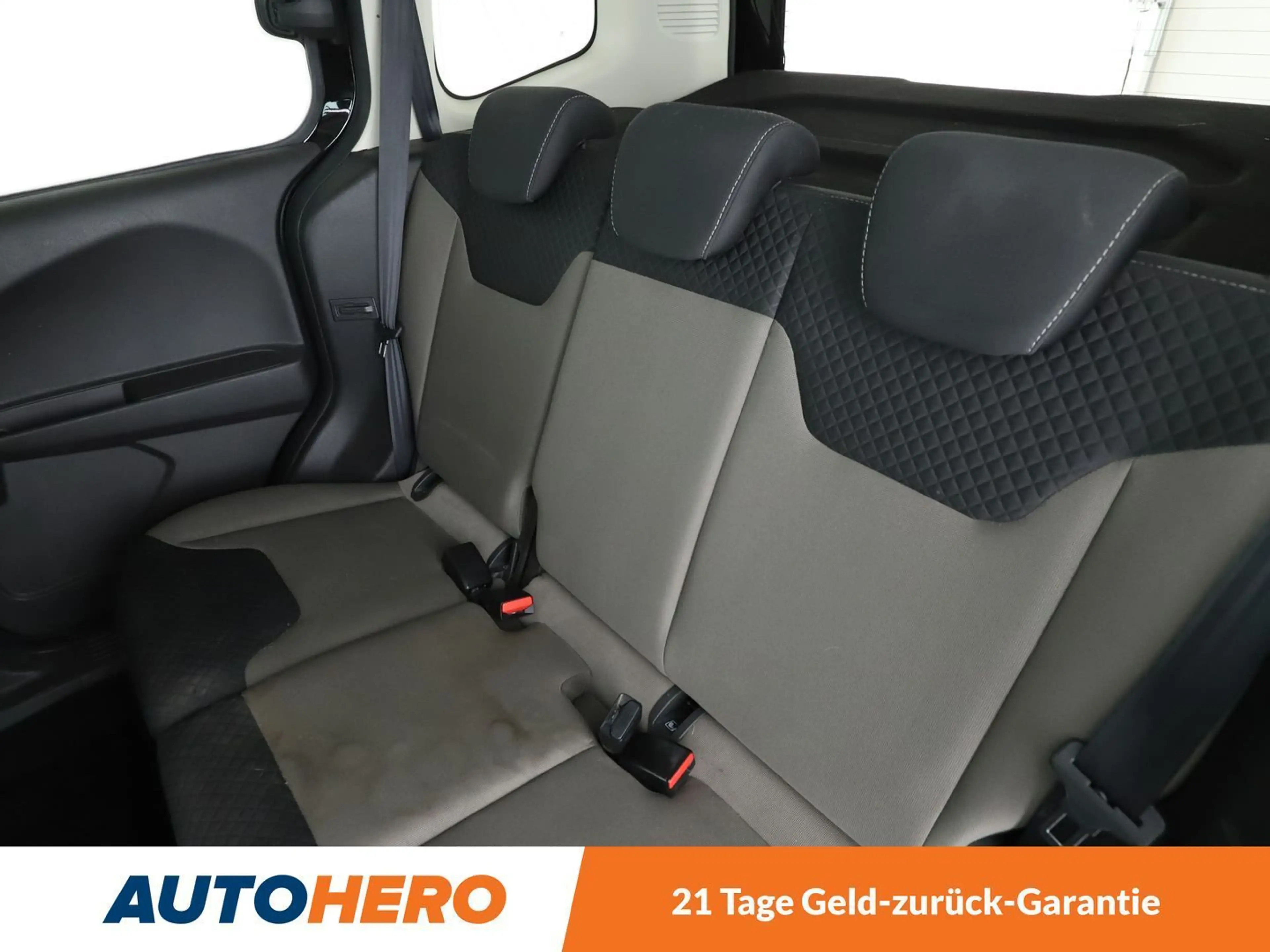 Ford Tourneo 1.0 EcoBoost Titanium*NAVI*PDC*SHZ*KLIMA*TEMPO* — photo 14